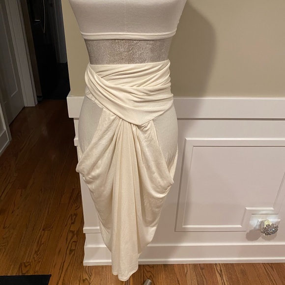 DKNY Halter top Swimsuit Cover-up (NWOT) - Picture 3 of 8